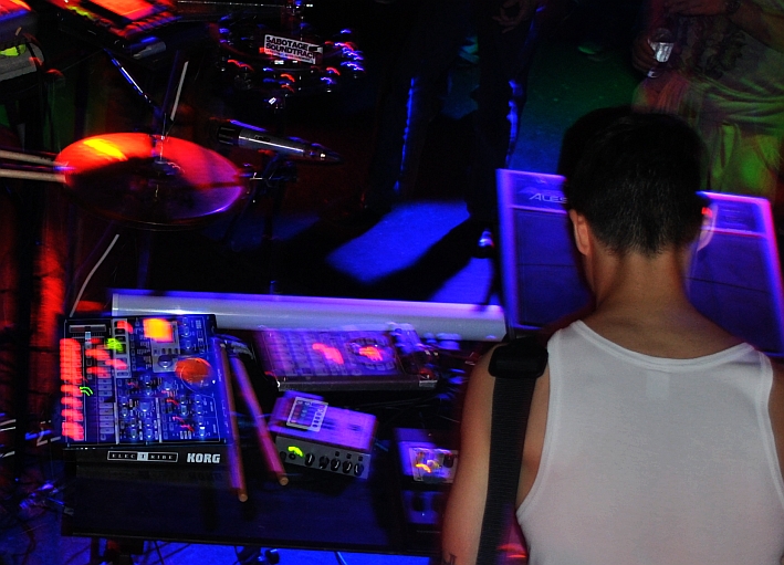 Sabotage CDrelease (20)